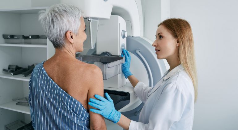 ANS defende que plano cubra mamografia digital sem restrição de idade