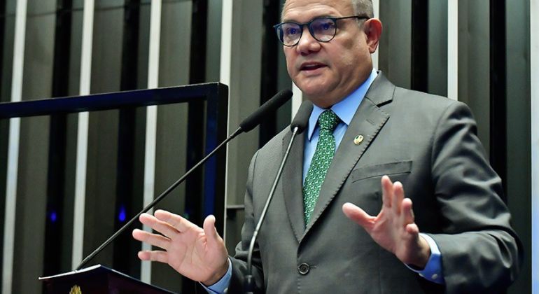 Aprovada por unanimidade, PEC que amplia proteção pública a idosos vai à Câmara 