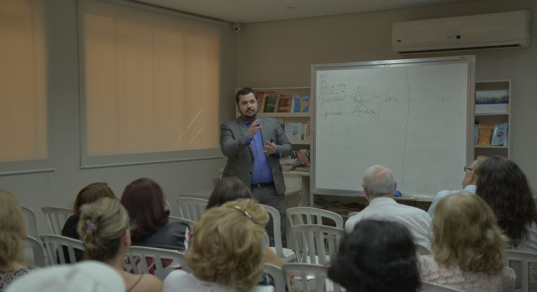 Assessoria Jurídica do Adufg se reúne com professores (as) com direito ao Artigo 192