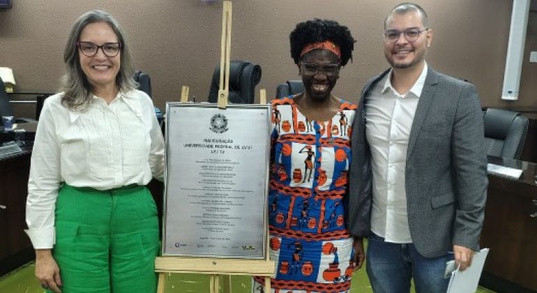 Diretoria do Adufg-Sindicato participa do lançamento oficial da UFJ TV em Jataí