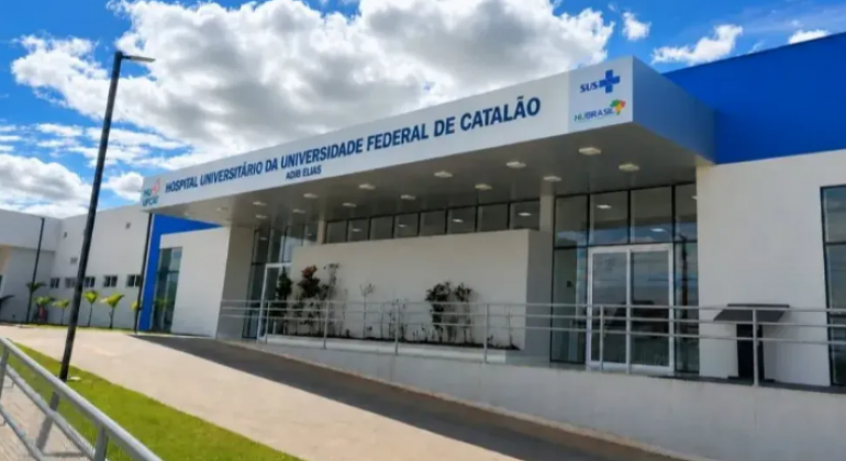 Governo do Brasil inaugura obras da educação em Catalão (GO)