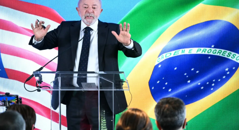 Governo Lula colocou limite na tentativa de os EUA interferirem nas eleições brasileiras, avalia especialista